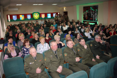 В Пинском пограничном отряде выбрали самую красивую девушку. А также самую обаятельную, грациозную, артистичную