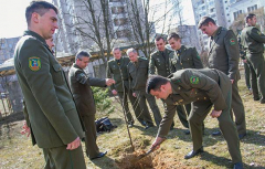 МОЛОДЫЕ ЯБЛОНИ ПОЯВИЛИСЬ НА ТЕРРИТОРИИ ОТРЯДА ПОГРАНИЧНОГО КОНТРОЛЯ «МИНСК»