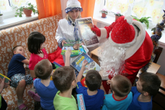Сотрудники ЦПСПК в рамках благотворительной акции «Наши дети», посетили Каменецкий районный детский социальный приют