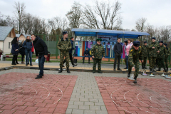 Воскресенье...ноябрь 2017... Центр подготовки специалистов пограничного контроля...сыграли в айсшток в городском парке...