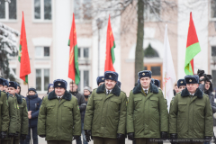 Памятный камень "Воинам-пограничникам" открыли сегодня в центральной части Гомеля.