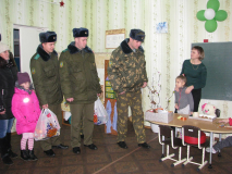 Пограничники Гомельской пограничной группы приняли участие в благотворительной акции «Наши дети»...