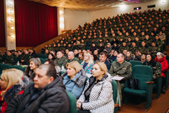 В Сморгонской пограничной группе 7 марта впервые состоялся шоу-конкурс «Леди граница – 2018», в котором приняли участие 6 очаров