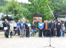 ГРОДНЕНСКИЕ ПОГРАНИЧНИКИ ТРАДИЦИОННО ОТМЕТИЛИ ДЕНЬ НЕЗАВИСИМОСТИ СЕМЕЙНЫМИ СПОРТИВНЫМИ СОРЕВНОВАНИЯМИ