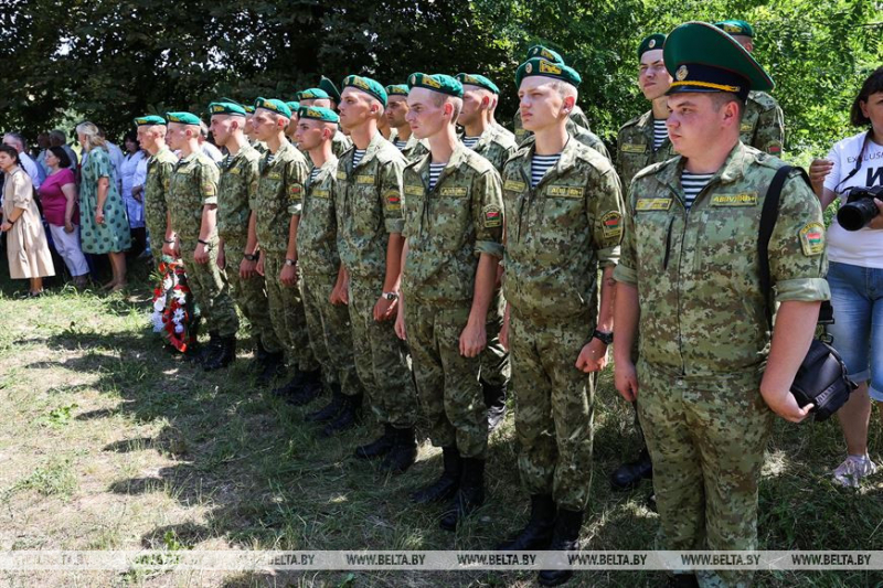 Памятник пограничникам сражавшимся в июне 1941 года открыли в Брестском районе
