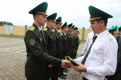 В добрый путь, лейтенанты!