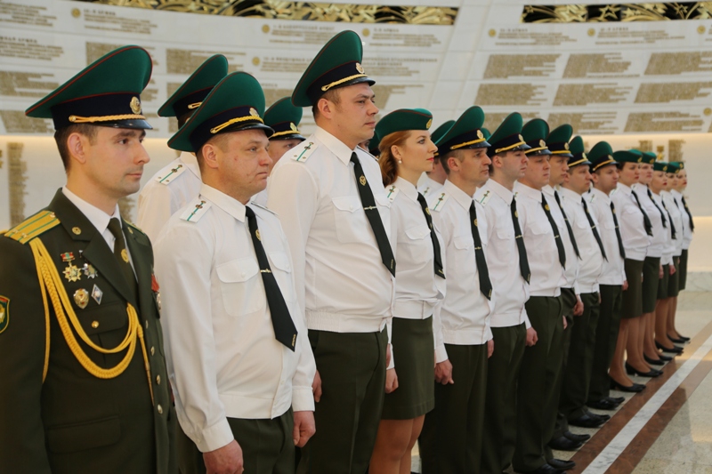 Выпуск слушателей курсов подготовки младших офицеров