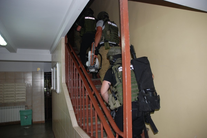 Пограничники, взаимодействуя со службами Литвы и Латвии, задержали международную преступную группу
