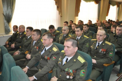 В Пинском пограничном отряде подвели итоги 2017 года и наградили лучших военнослужащих...